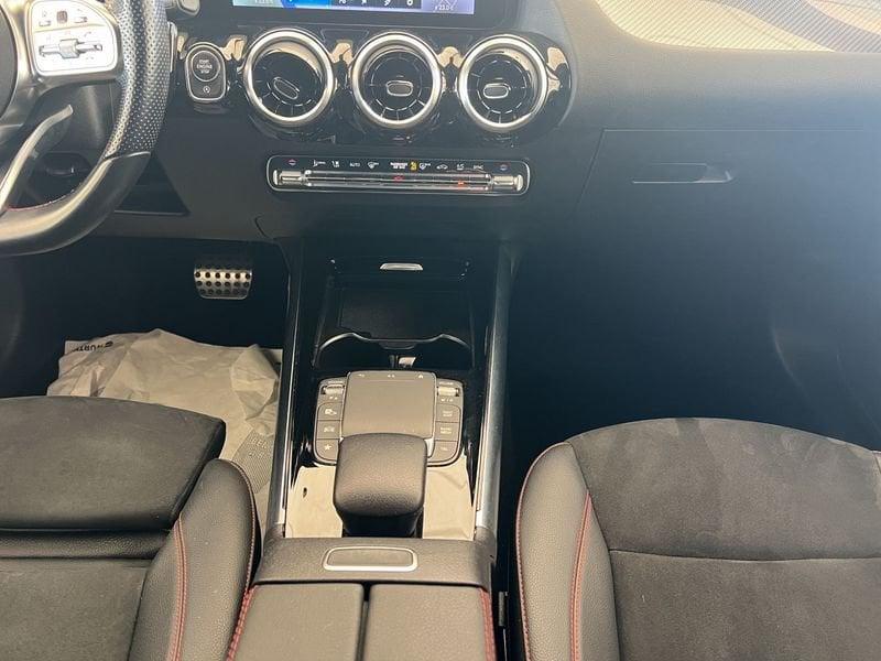 Mercedes-Benz GLA GLA 180 d Automatic Premium