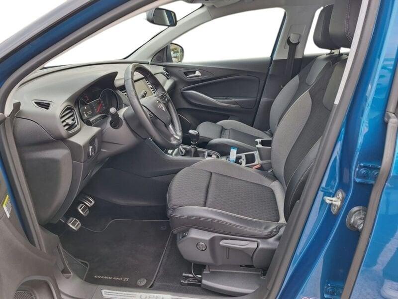 Opel Grandland X 1.5 diesel Ecotec 130 CV Ultimate NAVI LED S&S