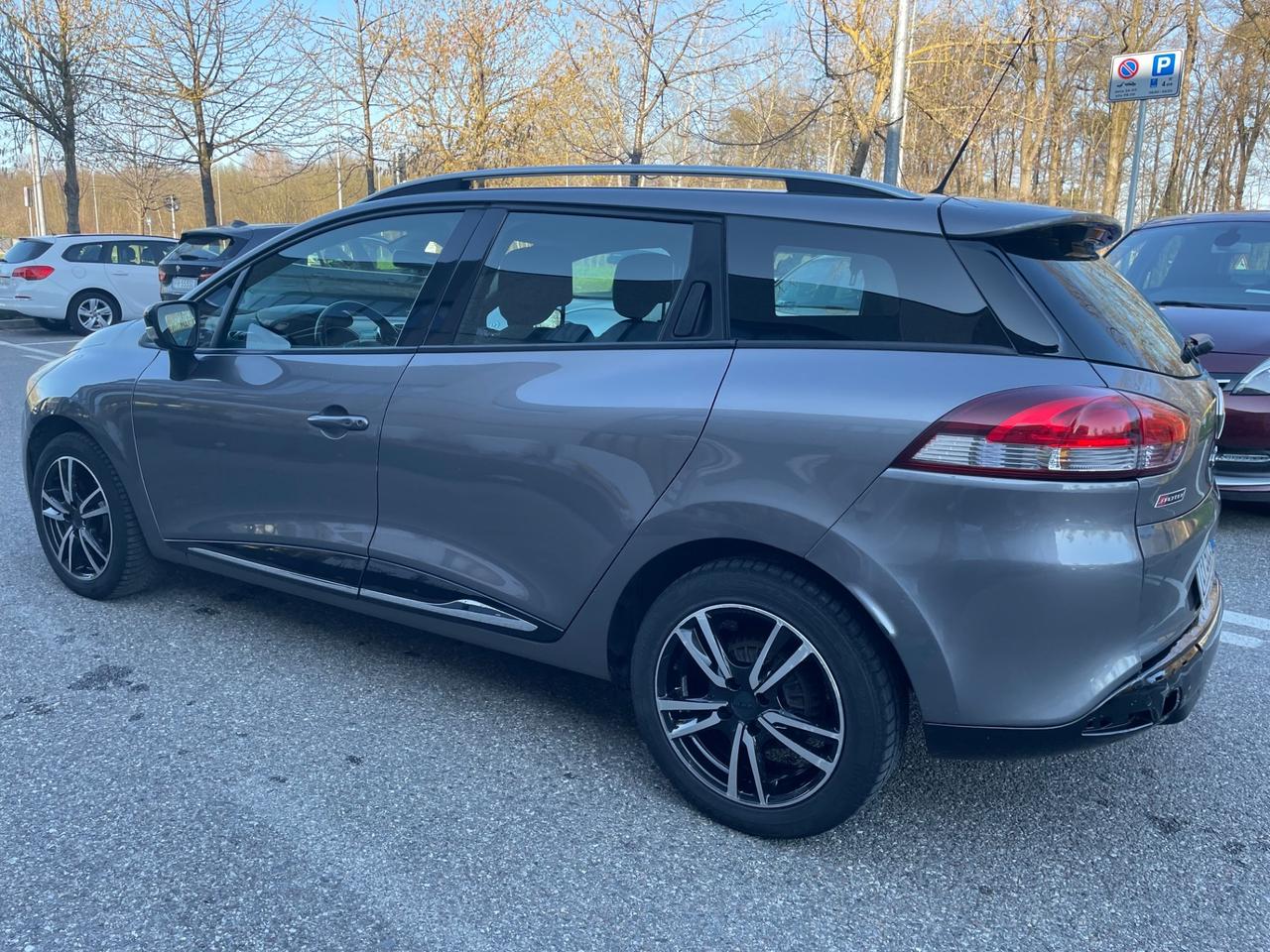 Renault Clio Sporter 1.5 dCi 8V 90CV *Automatik*Navi*