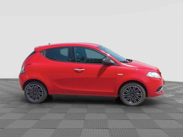 LANCIA Ypsilon Ypsilon 1.2 69 CV 5 porte Silver