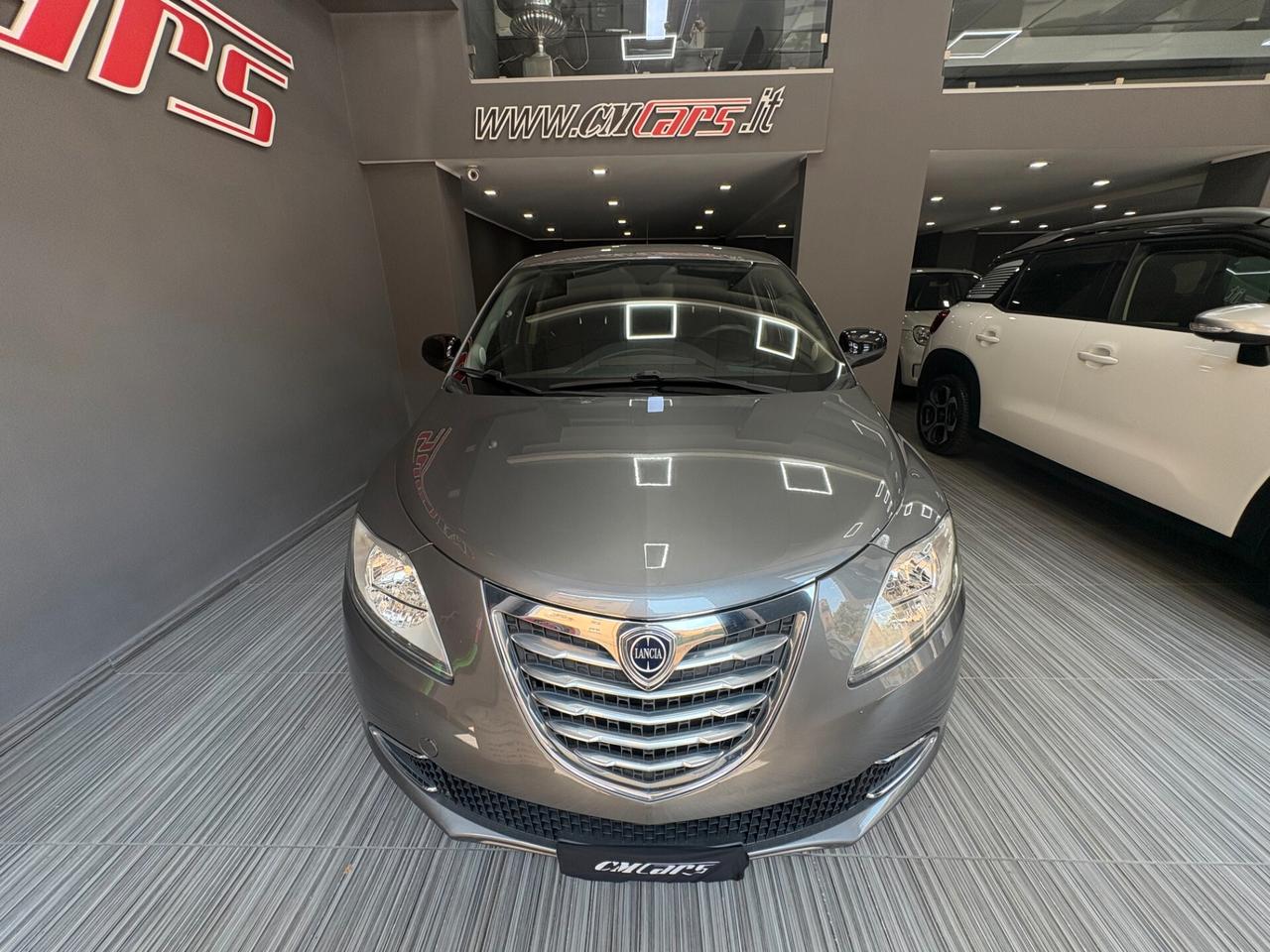 Lancia Ypsilon 1.3 MJT 95cv Gold ITALIANA Euro5