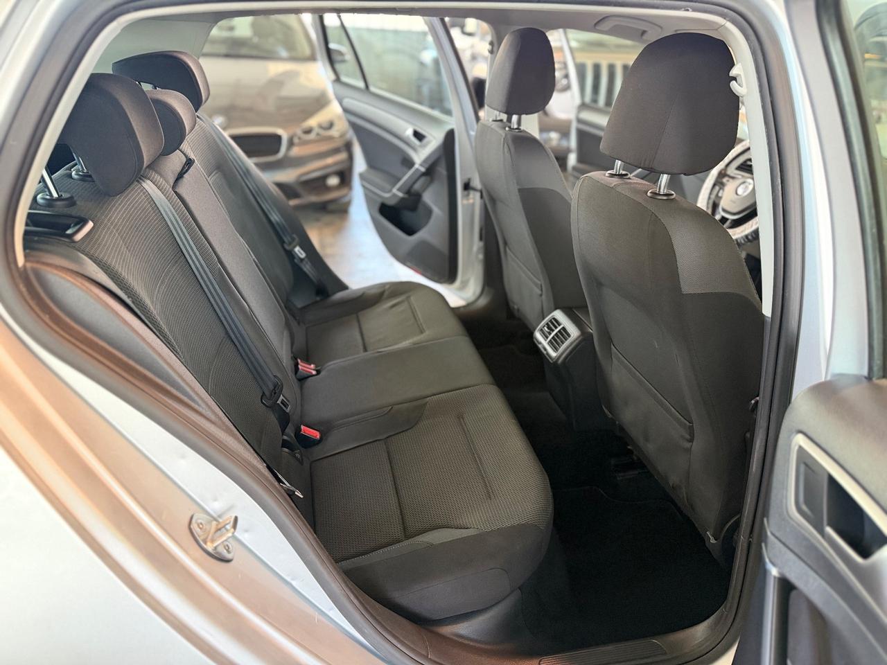 Volkswagen Golf 1.6 TDI 110 CV BlueMotion Neopatentati euro 6