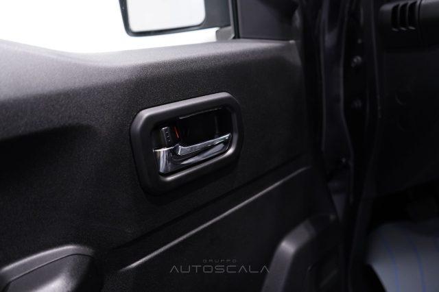 SUZUKI Jimny 1.5 102cv 5 Porte 4 Posti A/T Cambio Automatico