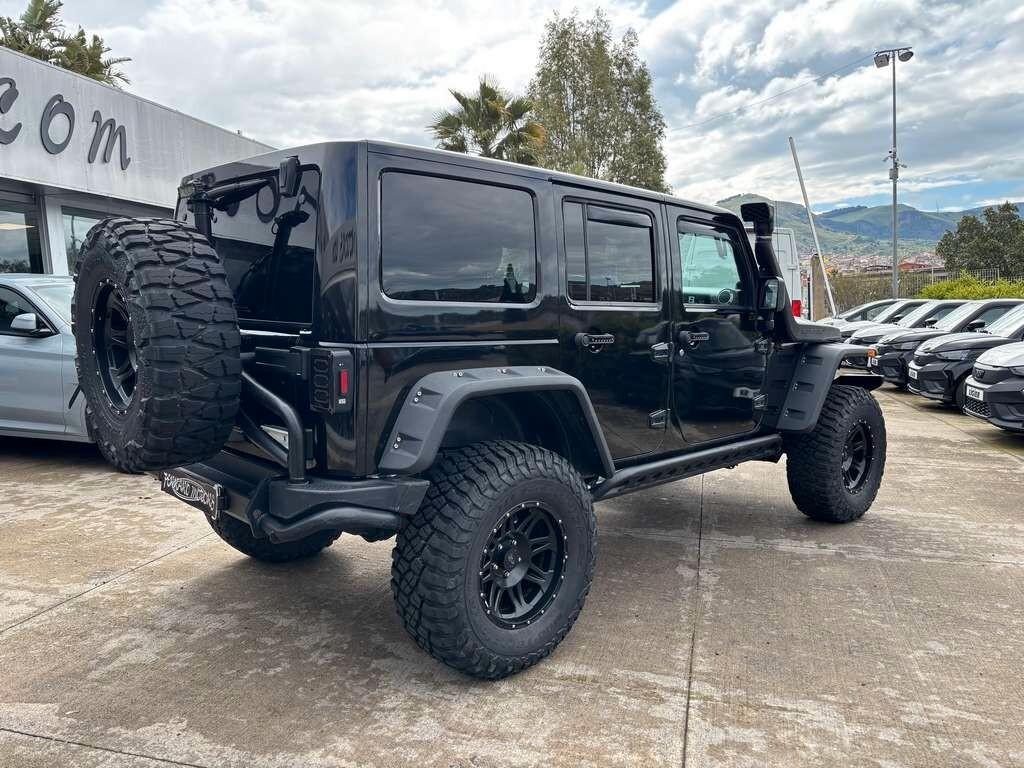 Jeep Wrangler Unlimited 2.8 CRD DPF Sahara Auto 2012 / KM 123.000 Tua a solo 320 Euro al mese