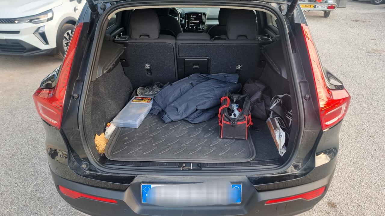 Volvo XC40 T4 1.5 Plug-in Hybrid automatico N1