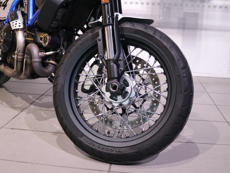Ducati Scrambler Cafe Racer 800