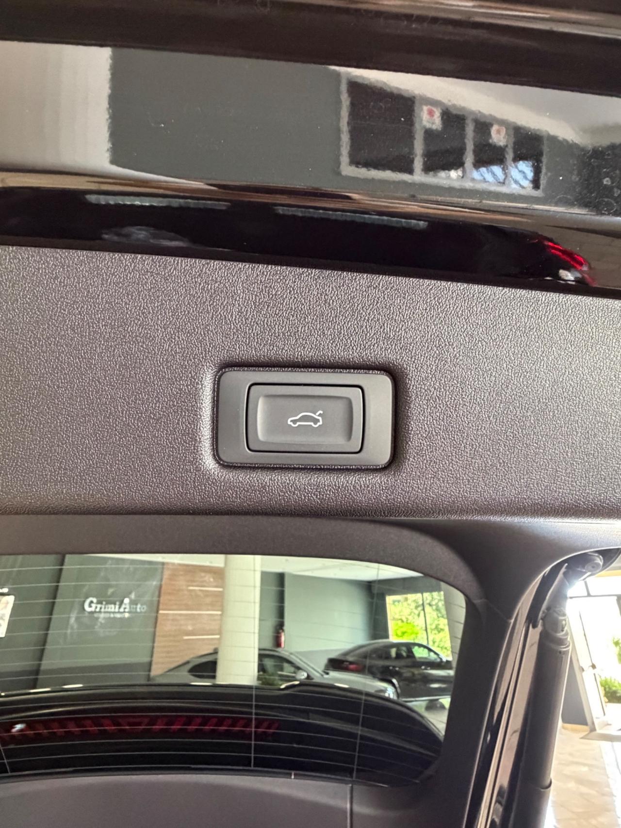 Audi Q5 SPB 40 TDI quattro S tronic Identity Black