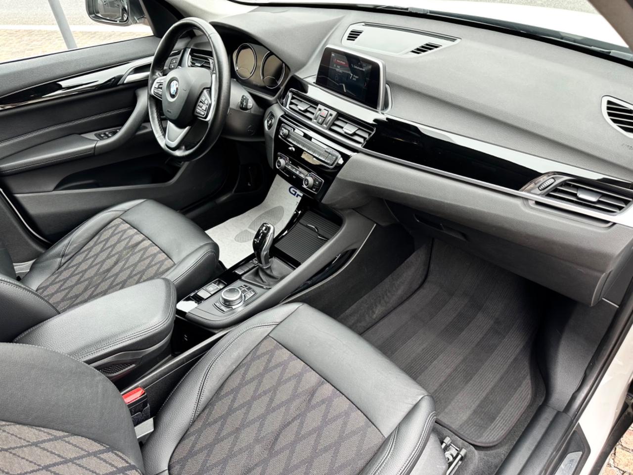 Bmw X1 sDrive18d Aut xLine - Km Certificati