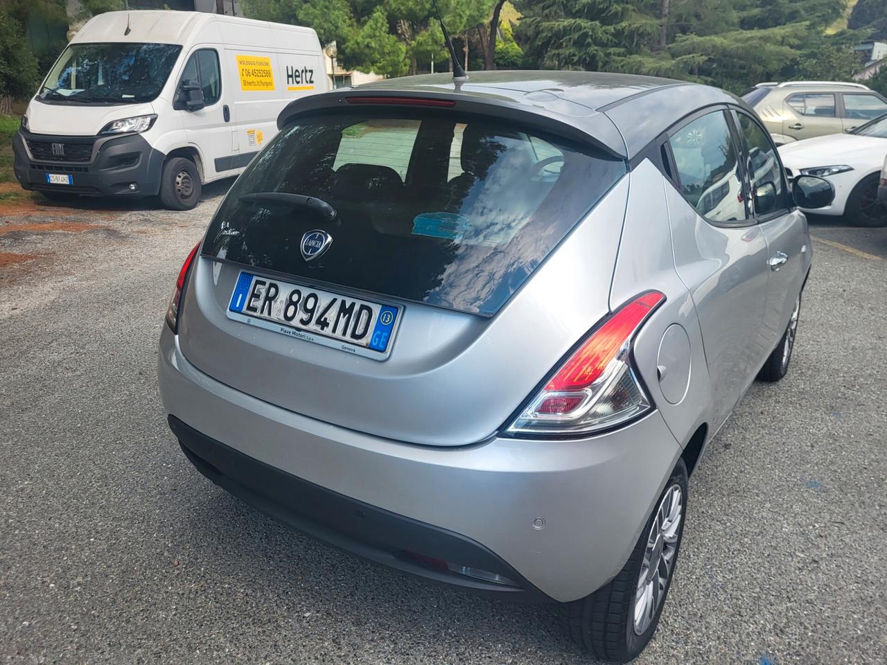 Lancia Ypsilon 0.9 TwinAir 85 CV 5 porte Metano Ecochic Gold