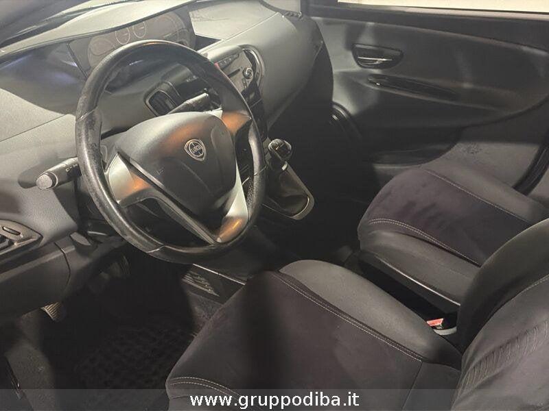Lancia Ypsilon III 2011 Benzina 1.2 8v silver s&s 69cv