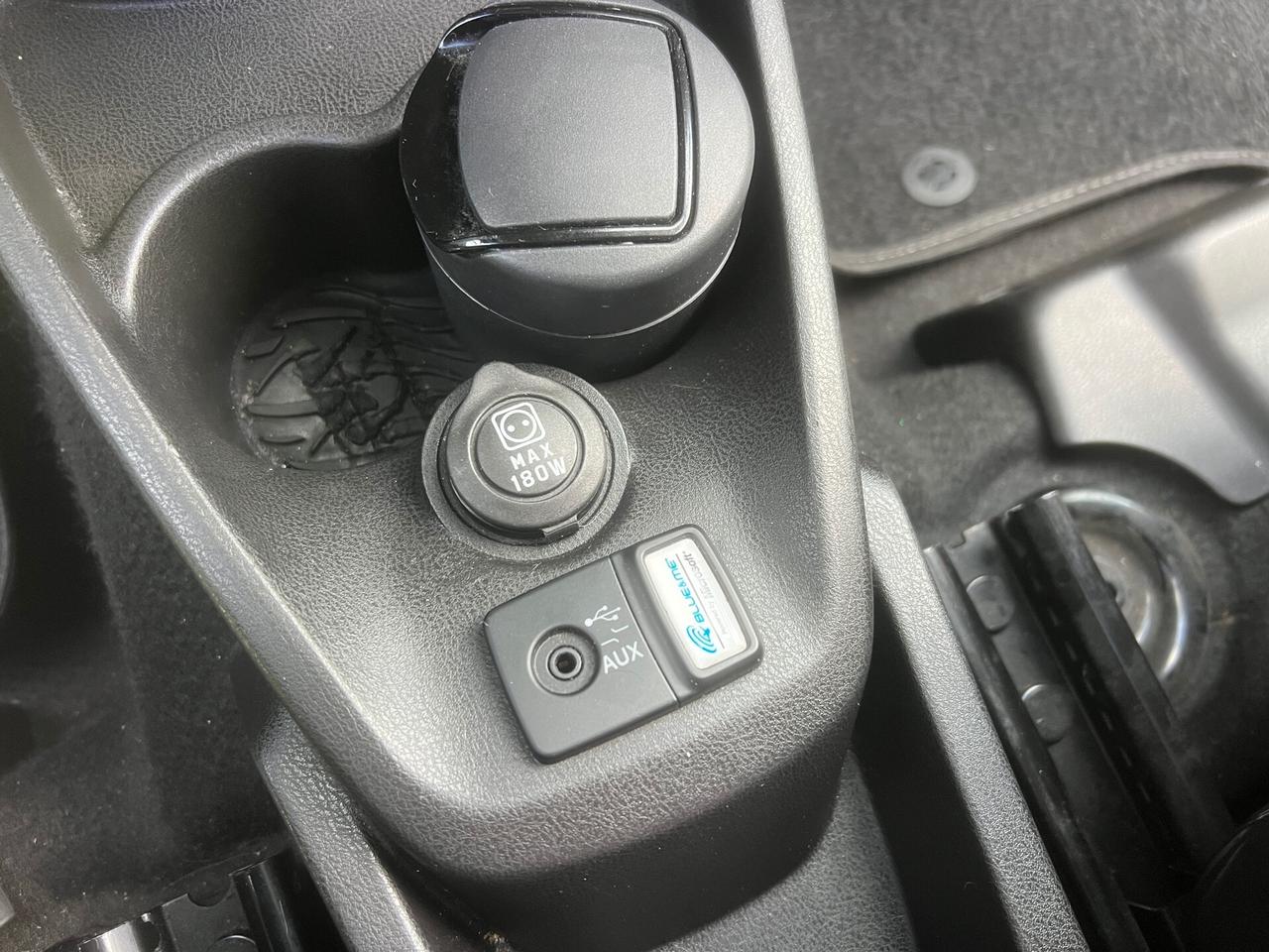 Lancia Ypsilon 1.2 69CV GPL Platinum-2015"UNIPRO"