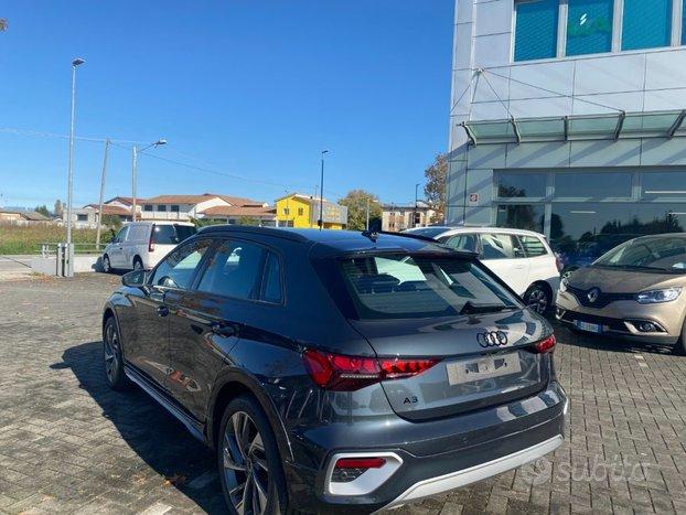 AUDI A3 allstreet TDI 110 kW S tronic Business A