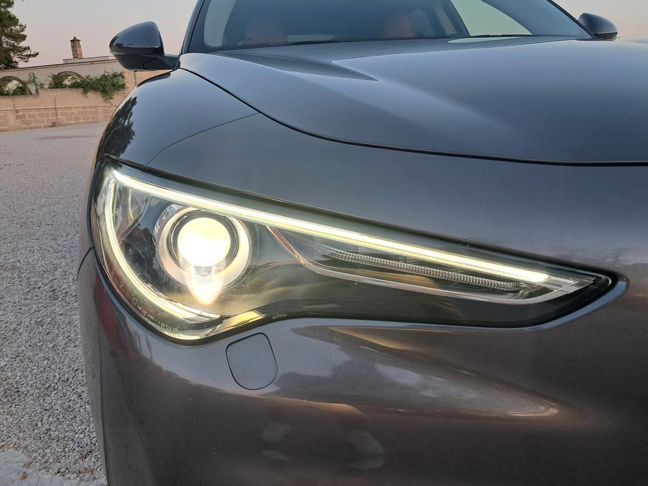 Alfa R. Stelvio 190 CV AT8 Q4 *LED-PELLE-CERCHI 20''