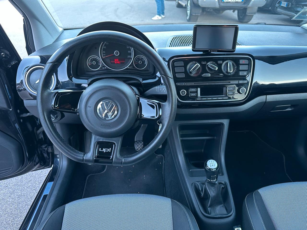 Volkswagen up! 1.0 75 CV 5p. high