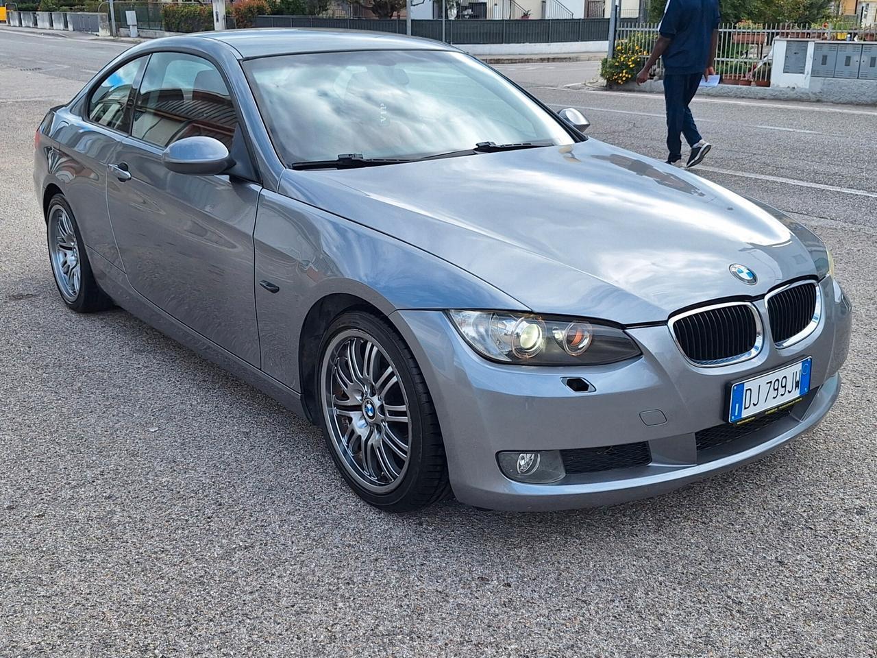 Bmw 320 320d cat Coupé Futura PELLE CARTIER CAMBIO AUTOMATICO TEL BXENON