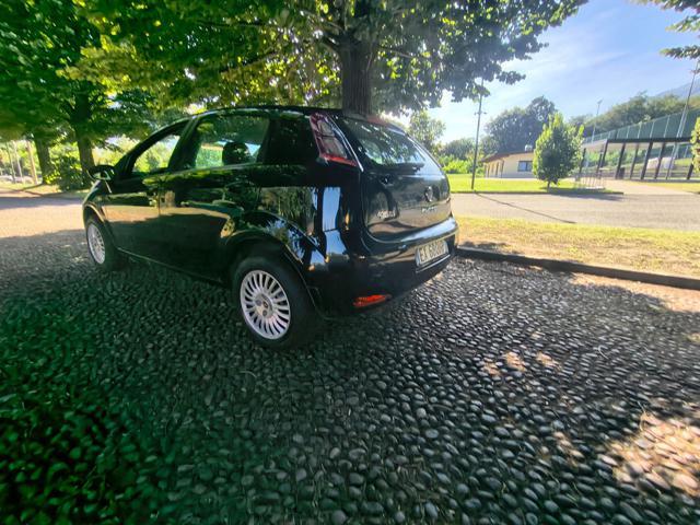 FIAT Punto 1.4 8V 5 porte Natural Power
