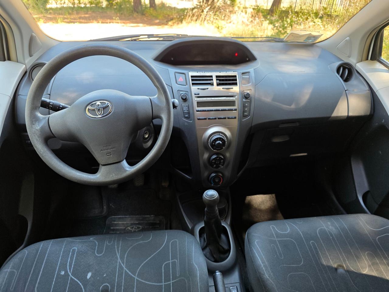 Toyota Yaris 1.0 BENZINA 5 PORTE SOL