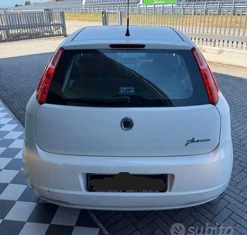 Fiat Grande Punto 5p 1.2 Active c/clima 65cv