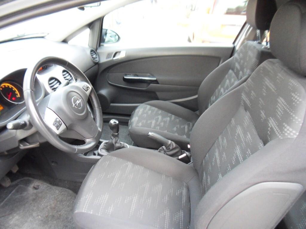 Opel Corsa 1.2 3 porte Elective