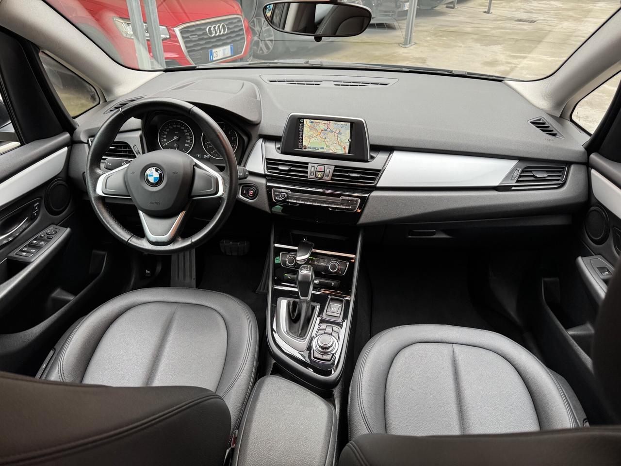Bmw 2er Active Tourer 218i Luxury CAMBIO AUTOMATICO