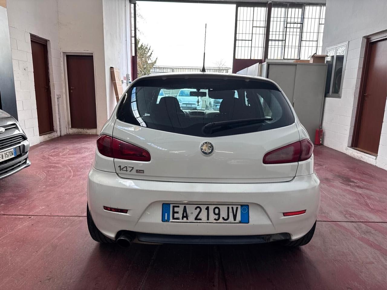 Alfa Romeo 147 1.9 JTD (120) 5 porte Progression NEOPAT
