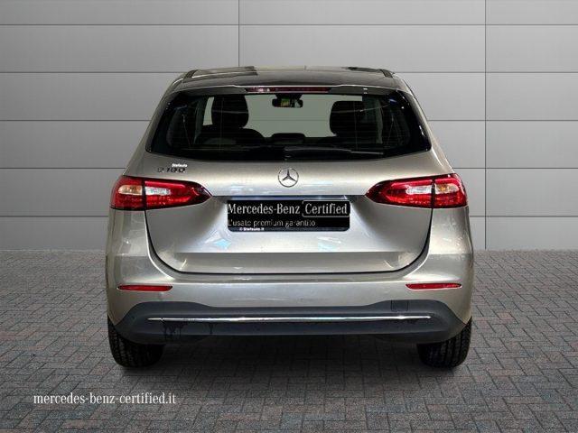MERCEDES-BENZ B 180 Sport