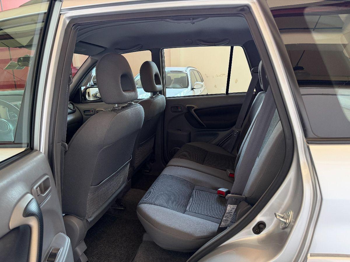 TOYOTA - RAV4 - 2.0 Tdi D-4D 5 porte Sol