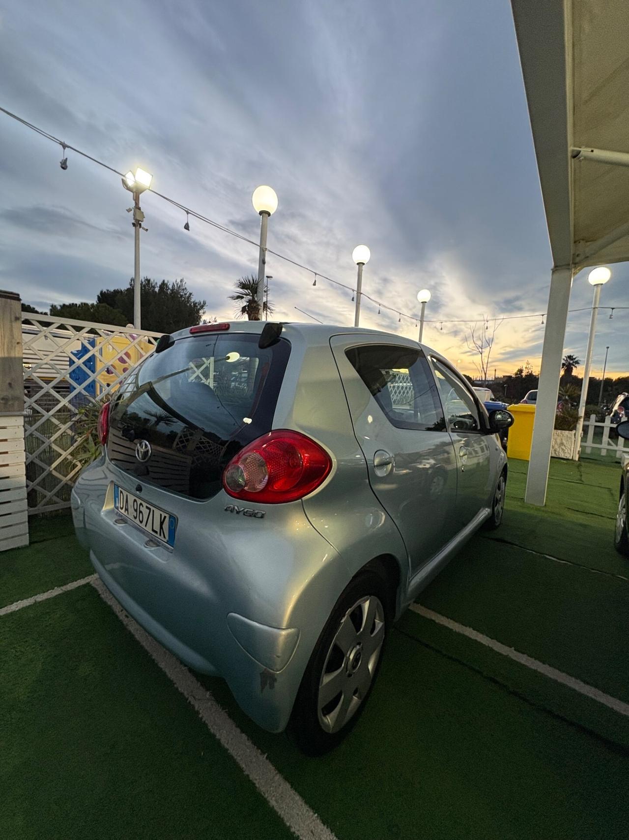 Toyota Aygo 1.0 12V VVT-i 5 porte