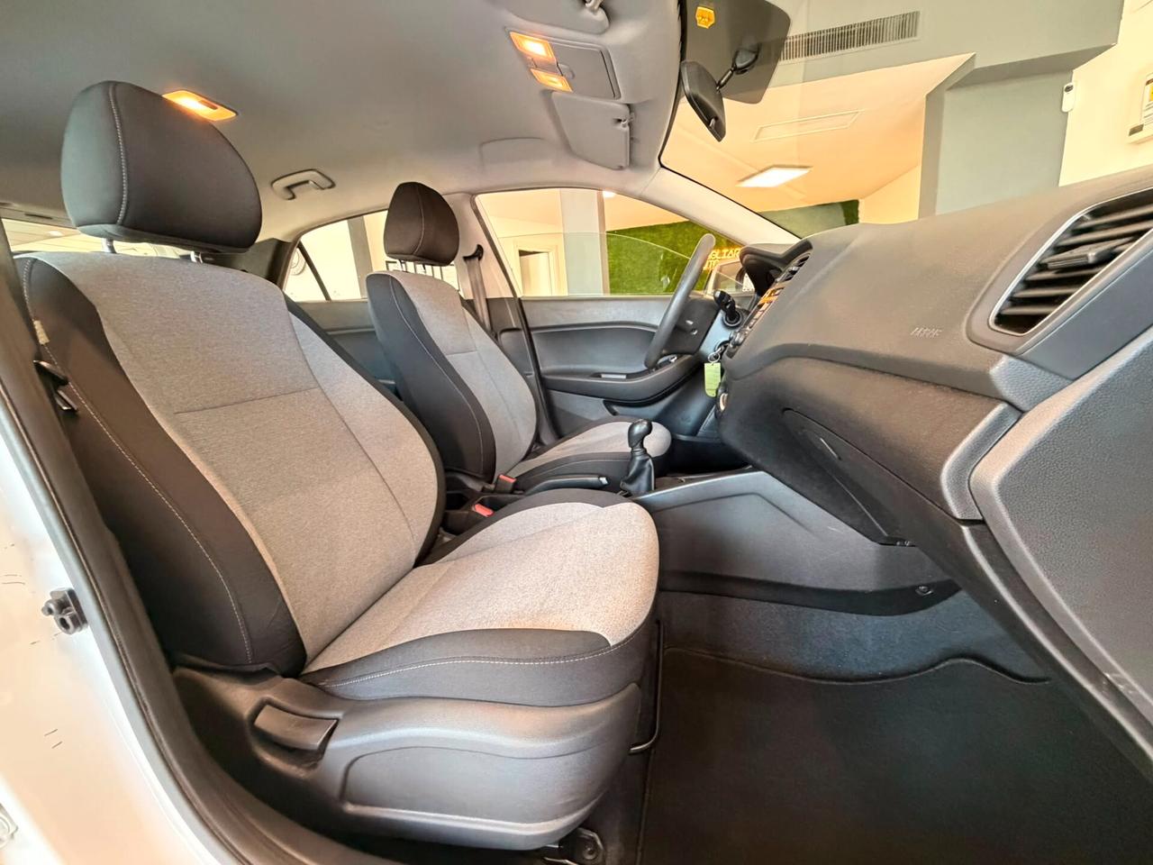 Hyundai i20 1.2 5 porte Classic