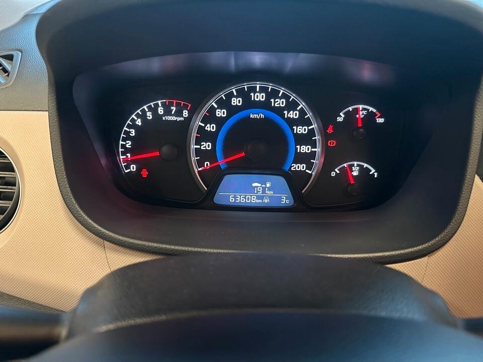 Hyundai i10 1.0 5p Unico Proprietario - Neopatentati