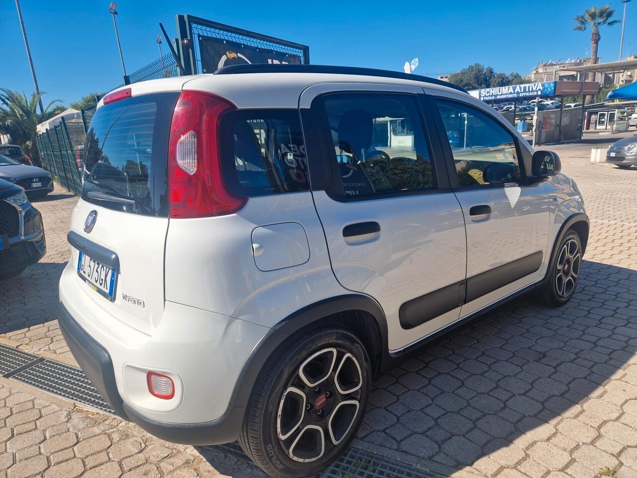 Fiat Panda 1.0 FireFly S&S Hybrid City Cross PROMO FINANZIAMENTO