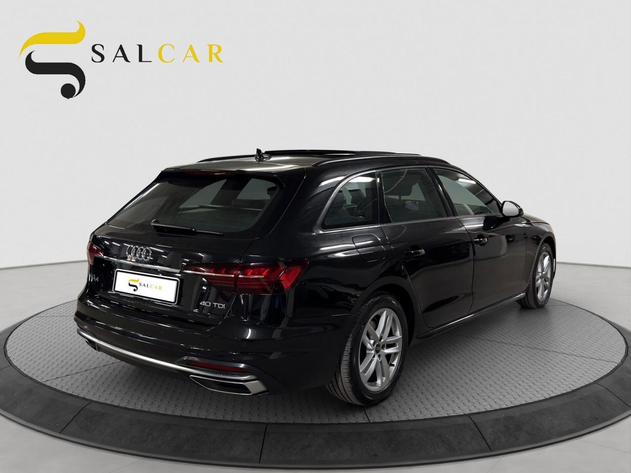 Audi A4 Avant 40 TDI quattro S tronic Business Advanced