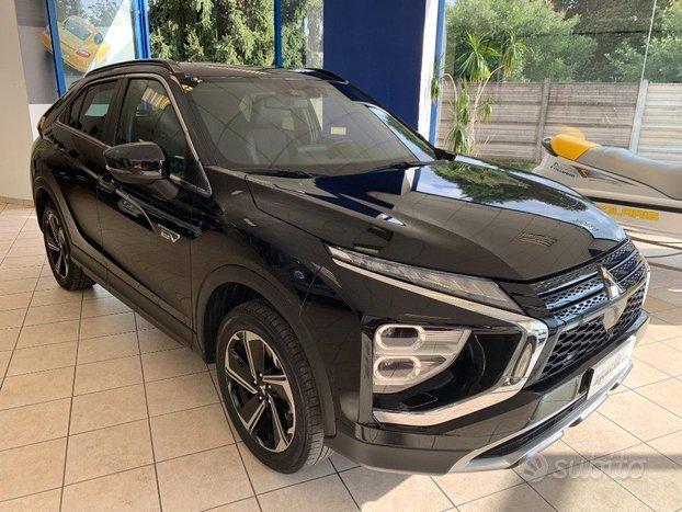 MITSUBISHI Eclipse Cross 2.4 MIVEC 4WD PHEV Inst