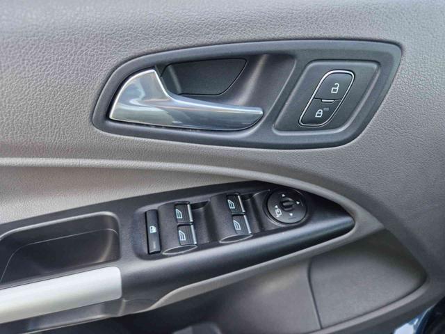 FORD Tourneo Connect 1.5 TDCi 120 CV Titanium