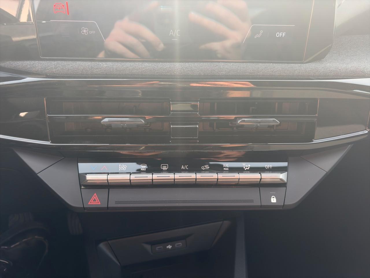 Renault NEW Clio 1.2 TCe 115 cv EVOLUTION A 106