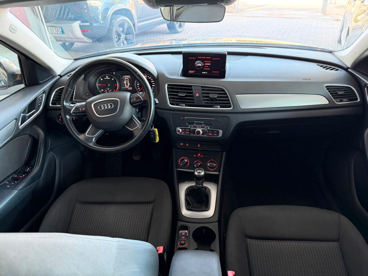 Audi Q3 2.0 TDI 150 CV 111.000 KM