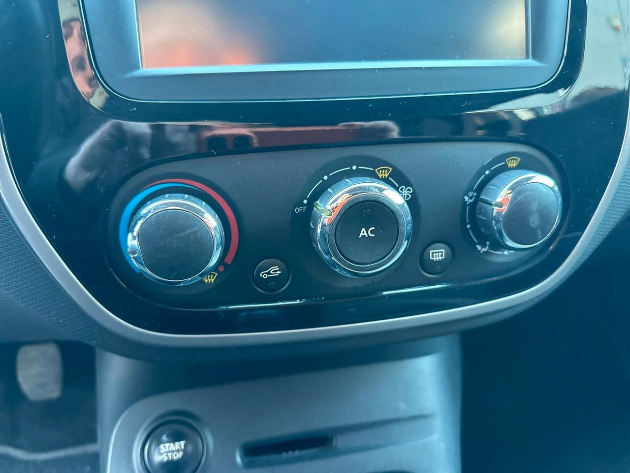 Renault Captur dCi 8V 90 CV Start&Stop Energy Life NEOPATENTATI