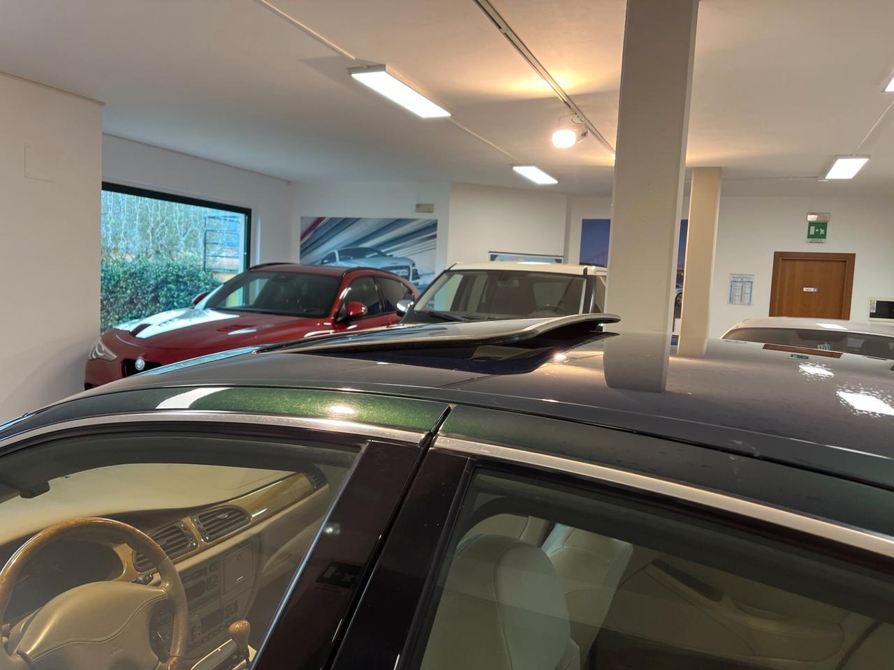 Jaguar S-Type 3.0 V6 24V SOLI 20.000 KM