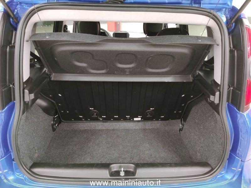 FIAT Panda 1.0 70cv Hybrid Pandina Cross + Car Play