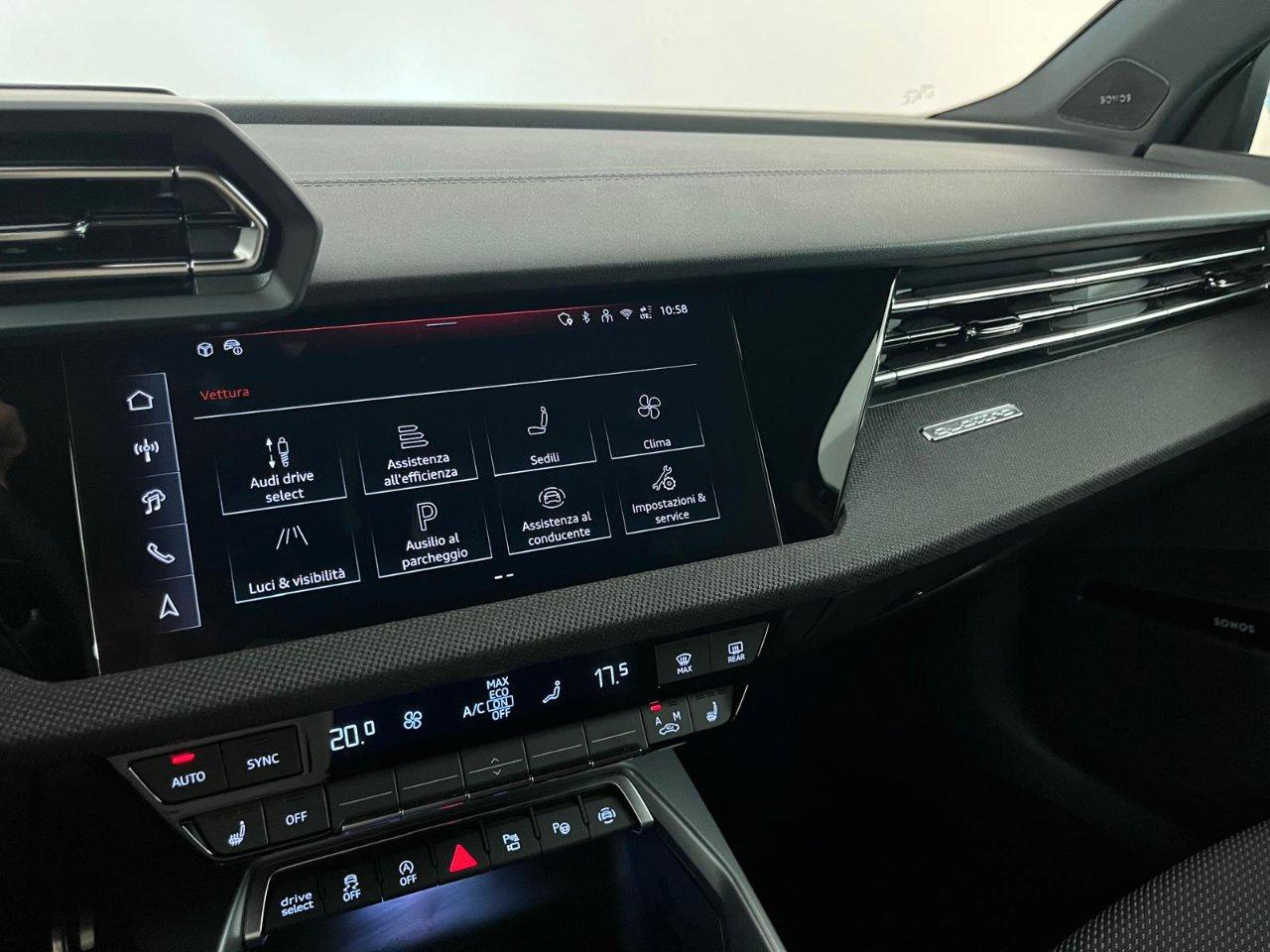 Audi S3 Sportback 2.0 tfsi quattro s-tronic AKRAPOVIC