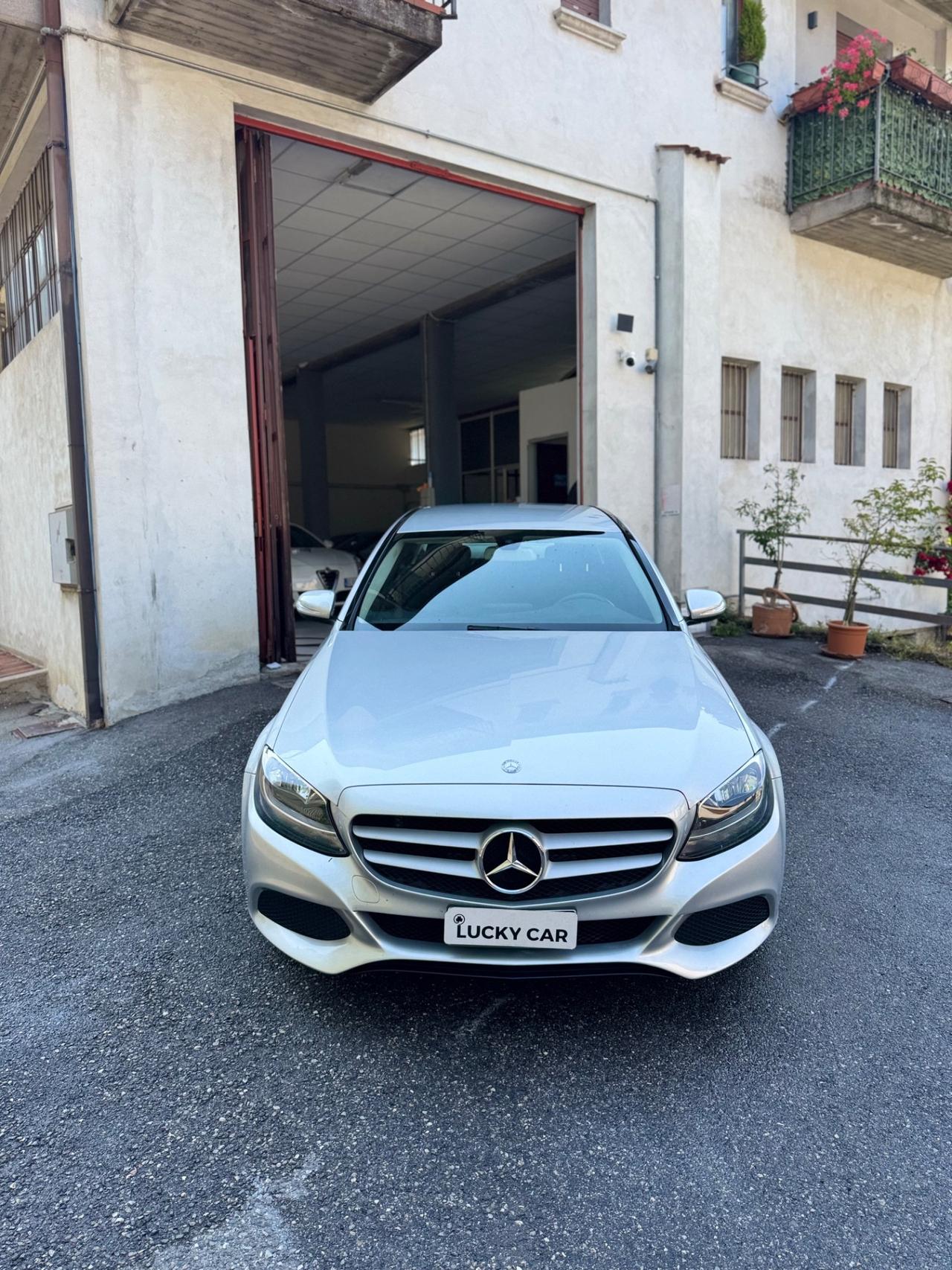 Mercedes-benz C 180 d Auto Premium