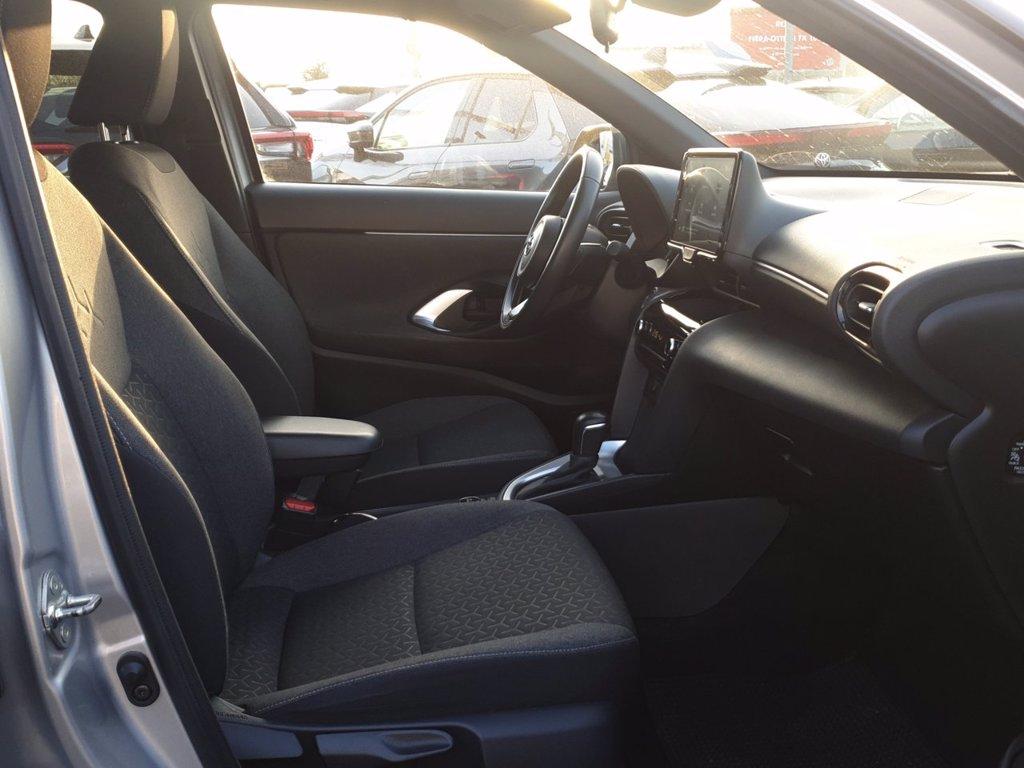 TOYOTA Yaris cross 1.5h trend awd-i 116cv e-cvt del 2022