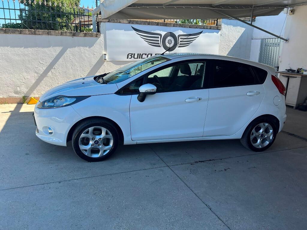 Ford Fiesta 5P Trend 1.4 Benzina/Gpl della Casa Euro 5B