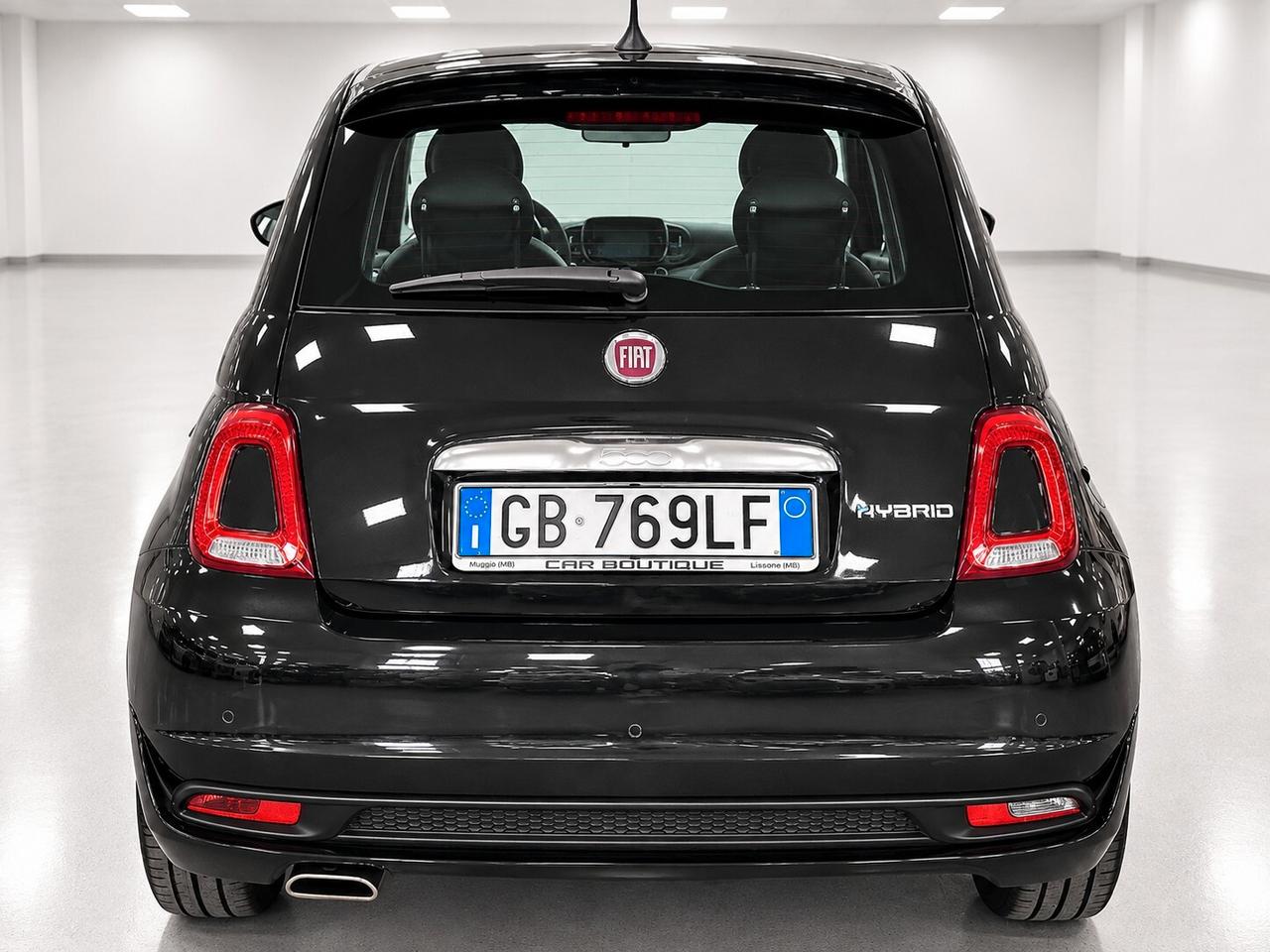 Fiat 500 1.0 Hybrid Rockstar