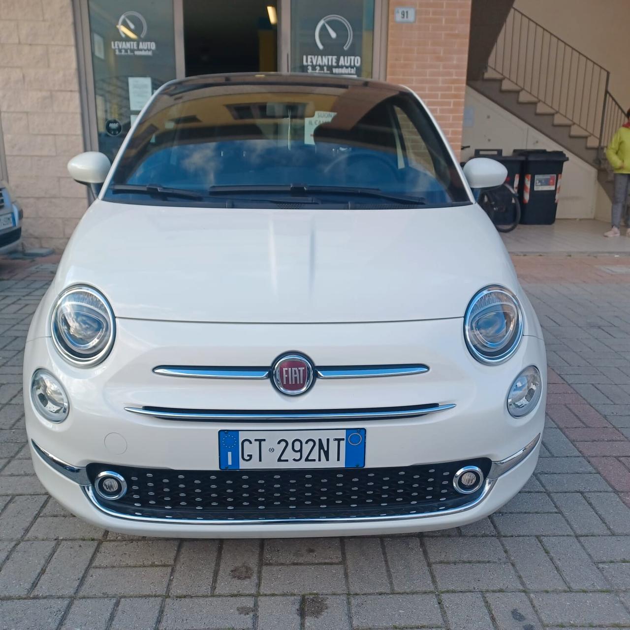 27648KM 500 1.0 HYBRID DOLCE VITA COME NUOVA