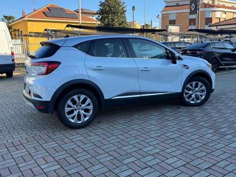 Renault Captur 1.6 E-TECH Hybrid Intens Auto