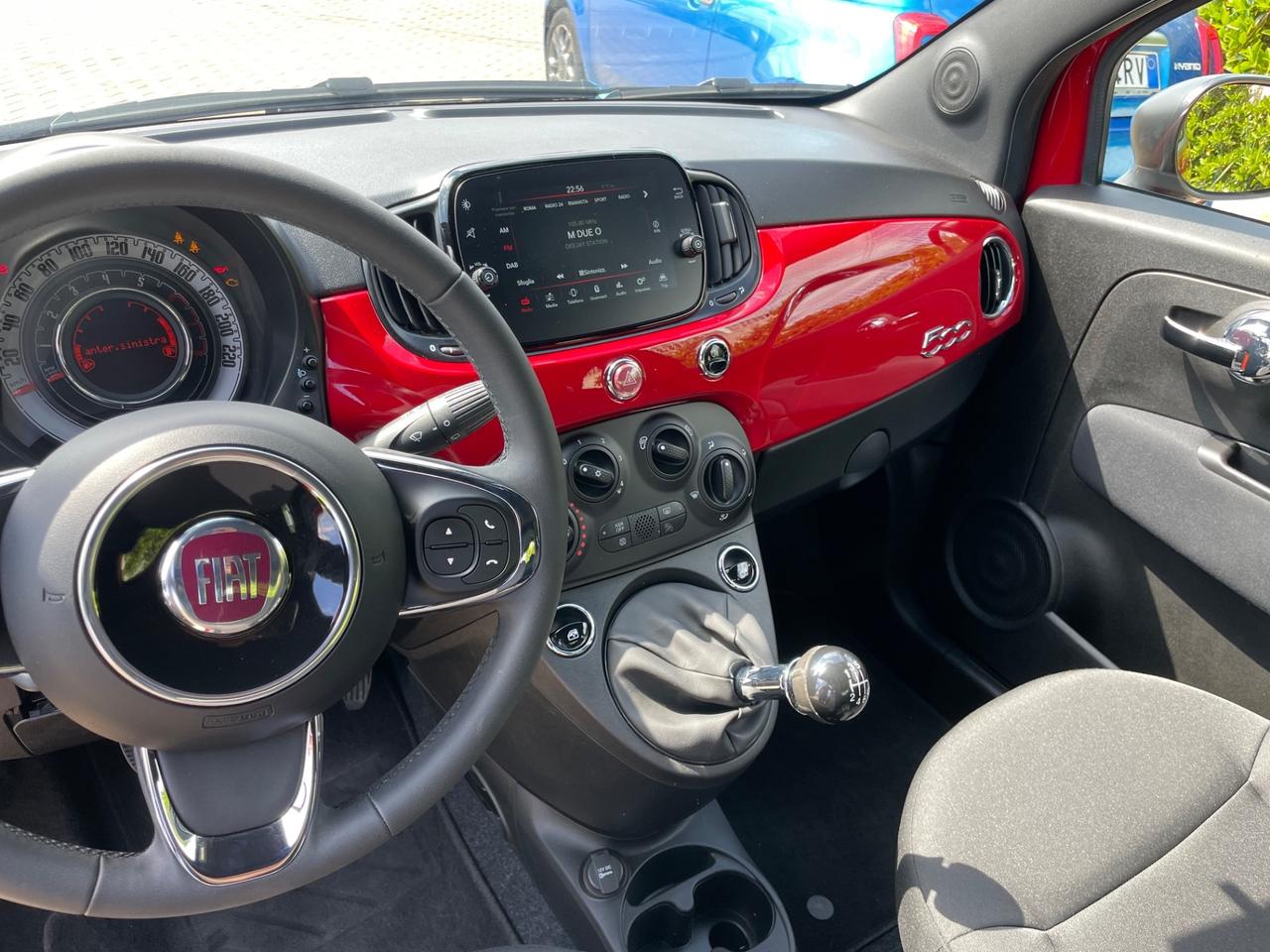 Fiat 500 1.0 Hybrid 2023 SOLO 15000 KM