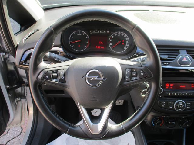 OPEL Corsa 1.2 5 porte Black Edition