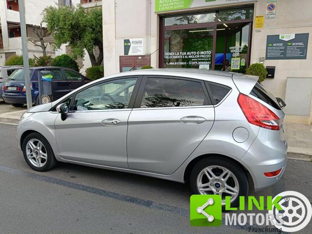 FORD Fiesta 1.4 aut. 5 porte Titanium