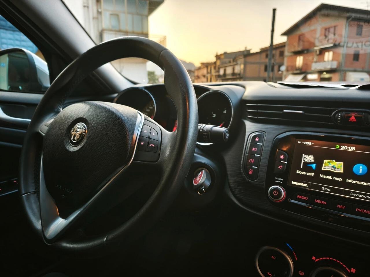 Alfa Romeo Giulietta 1.6 JTDm-2 120 CV Distinctive